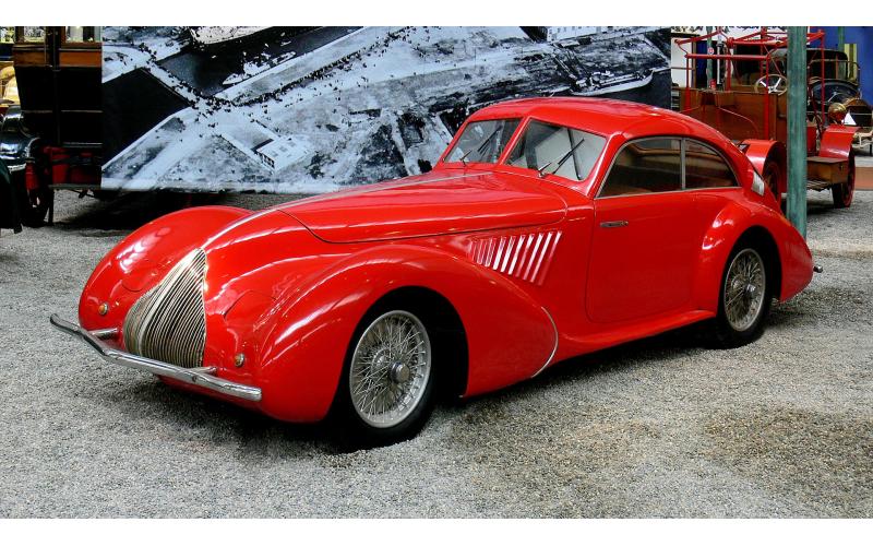 Alfa Romeo 8C