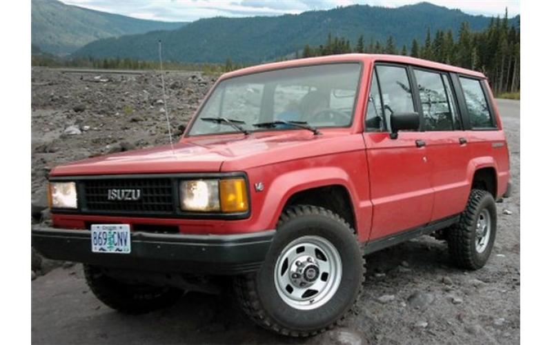Isuzu Trooper