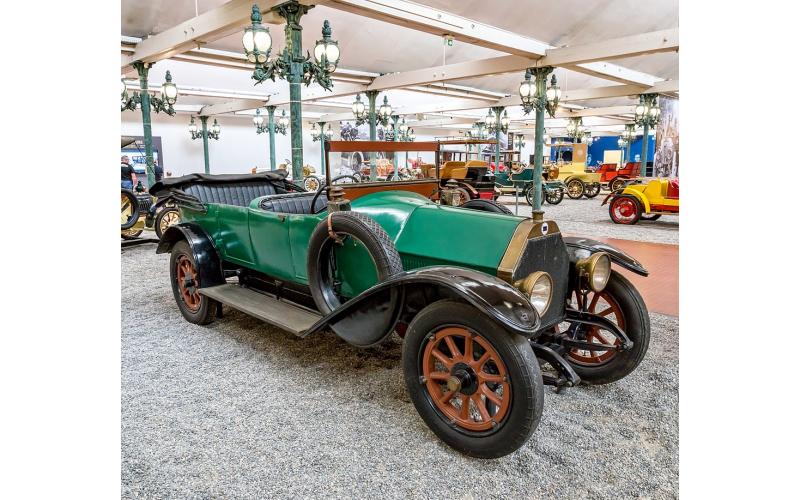 Lancia Epsilon