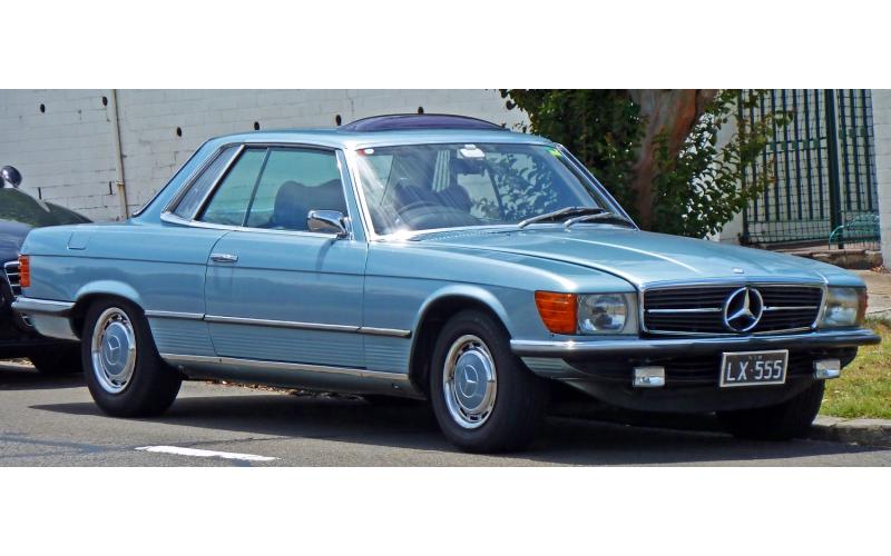 Mercedes-Benz C107