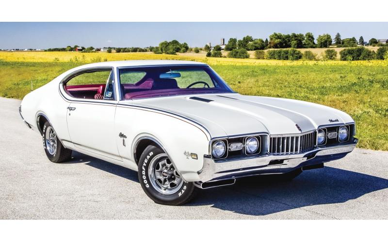 Oldsmobile Cutlass фото 1