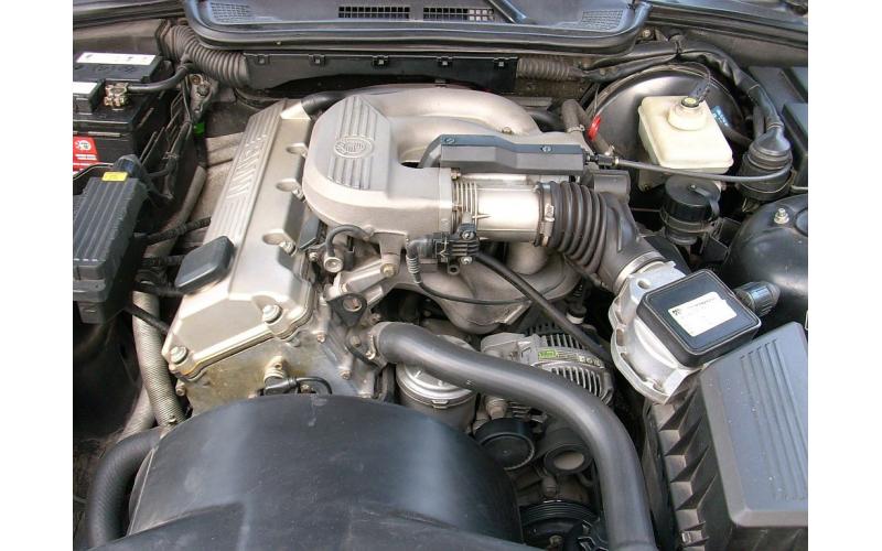 Двигатель M40 фото 2
